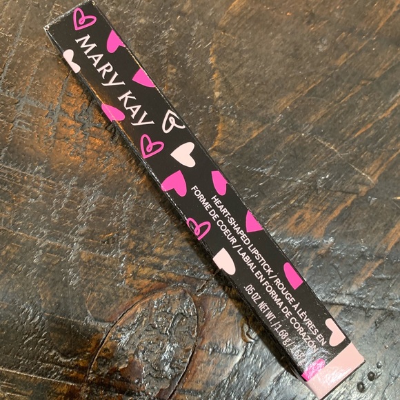 Mary Kay Heart Shaped Lipstick New in box! - Picture 1 of 2